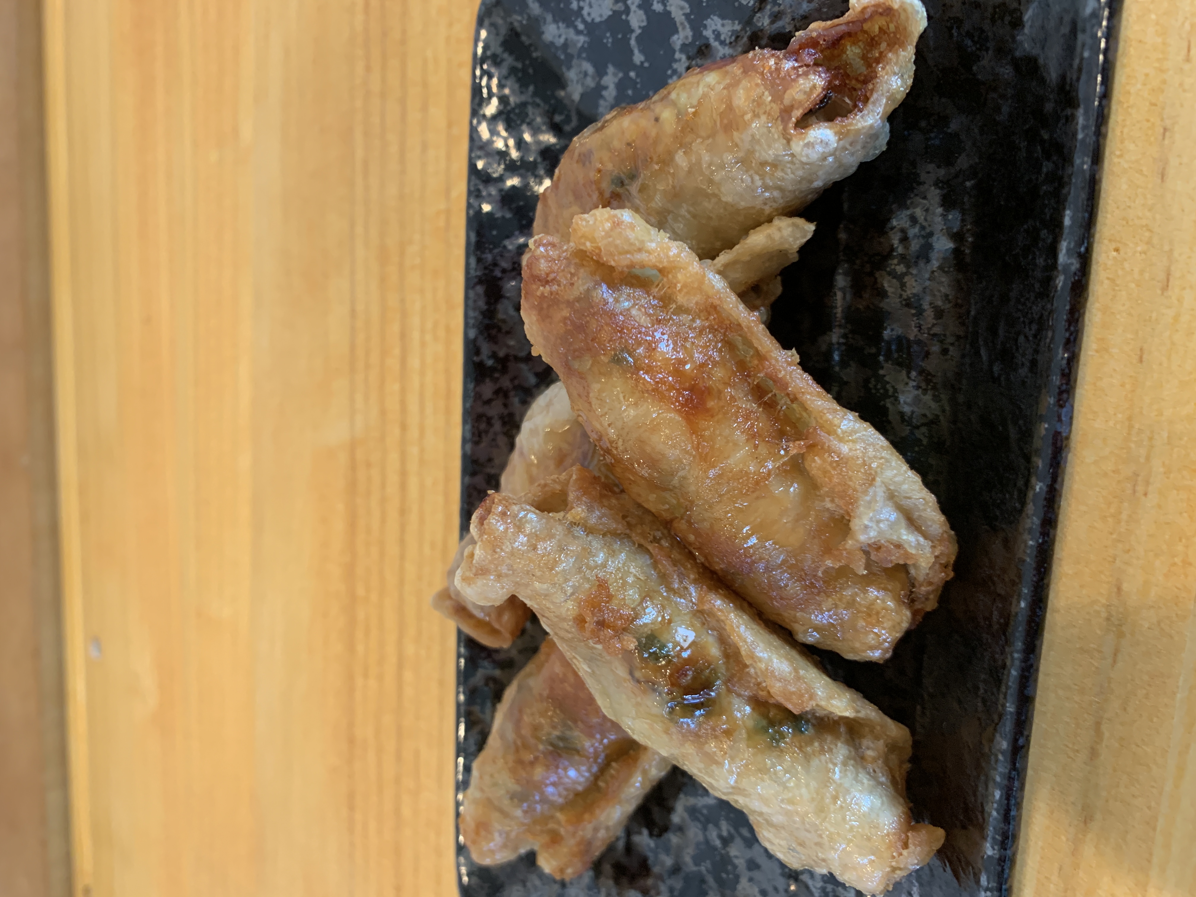 鶏皮餃子